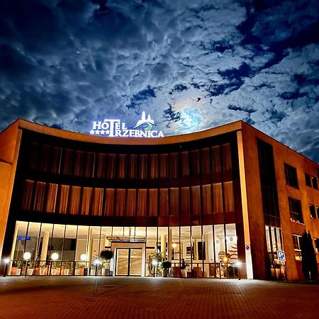 Hotel เซบนิซา ภายนอก รูปภาพ