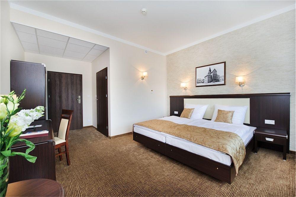 Hotel เซบนิซา ภายนอก รูปภาพ